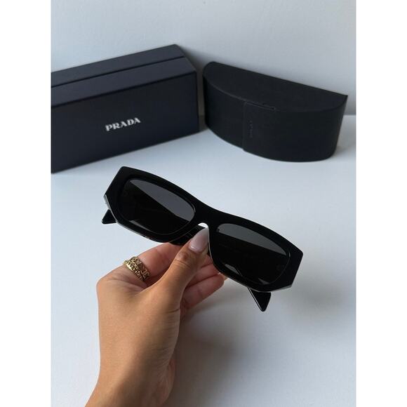 NEWEST RELEASE NEW Prada PR A01S Sunglasses in Black - Picture 5 of 6